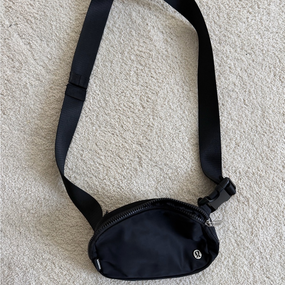 lululemon athletica Black Belt Bag